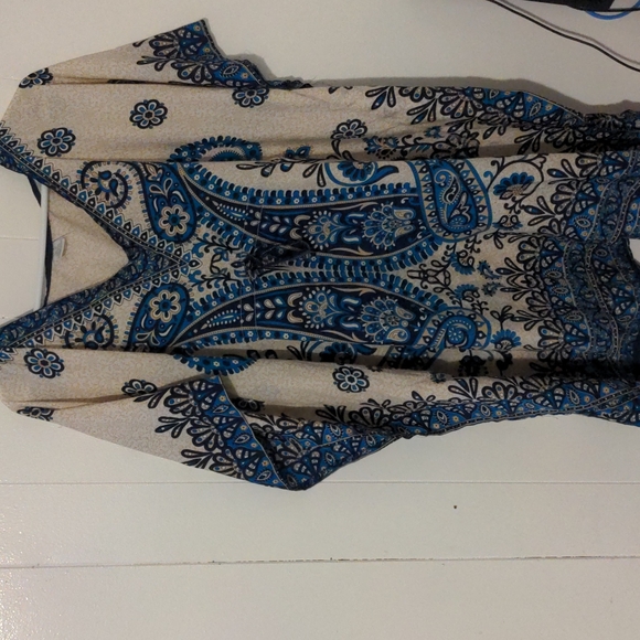 Size XL kurti kurta tunic very beautiful with a lot of colours and designs - Picture 6 of 10